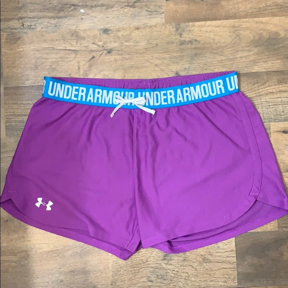 Under Armour Play Up Short